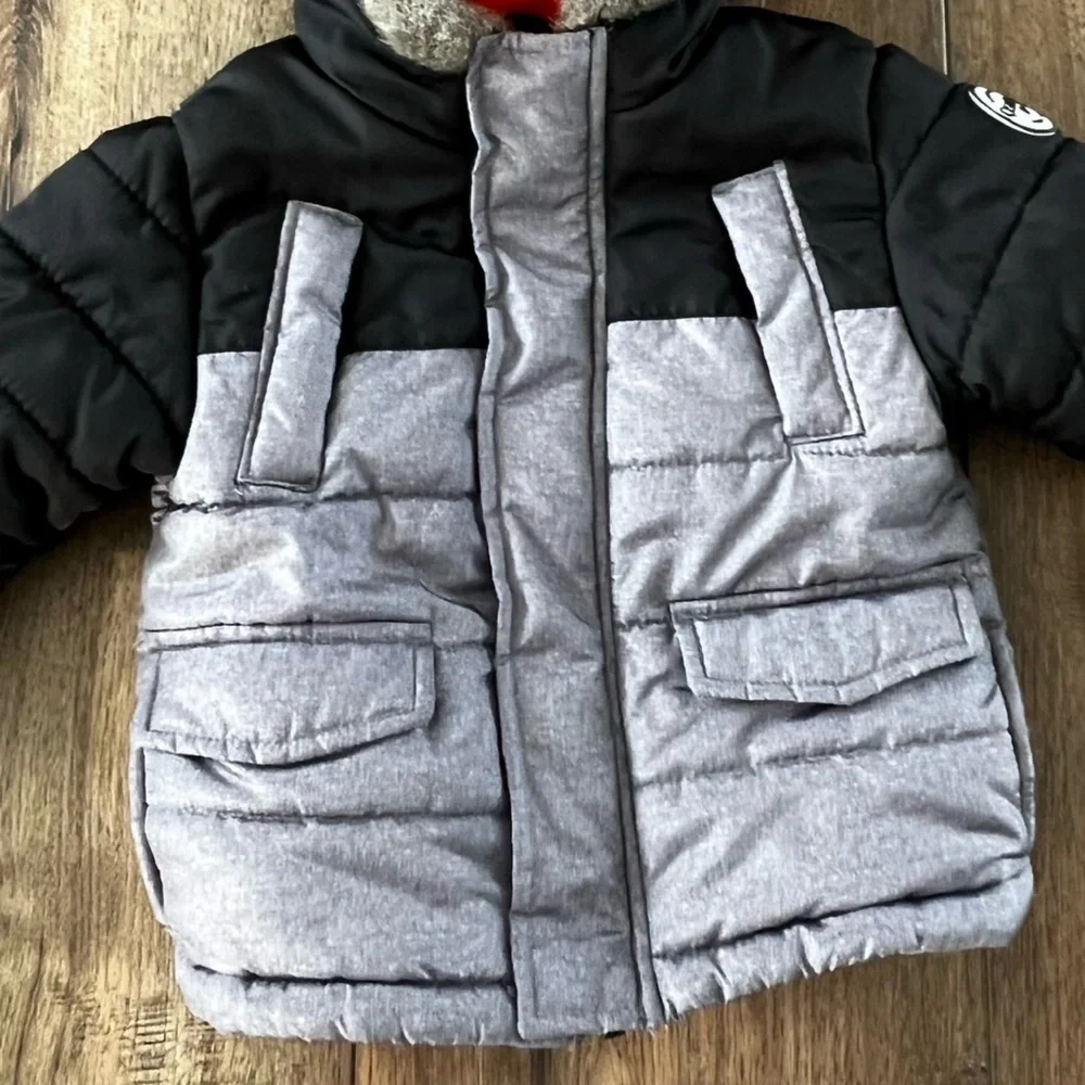 Oshkosh B’Gosh Baby Boys Colorblock Parka with Cozy Faux Fur Hood 12 month